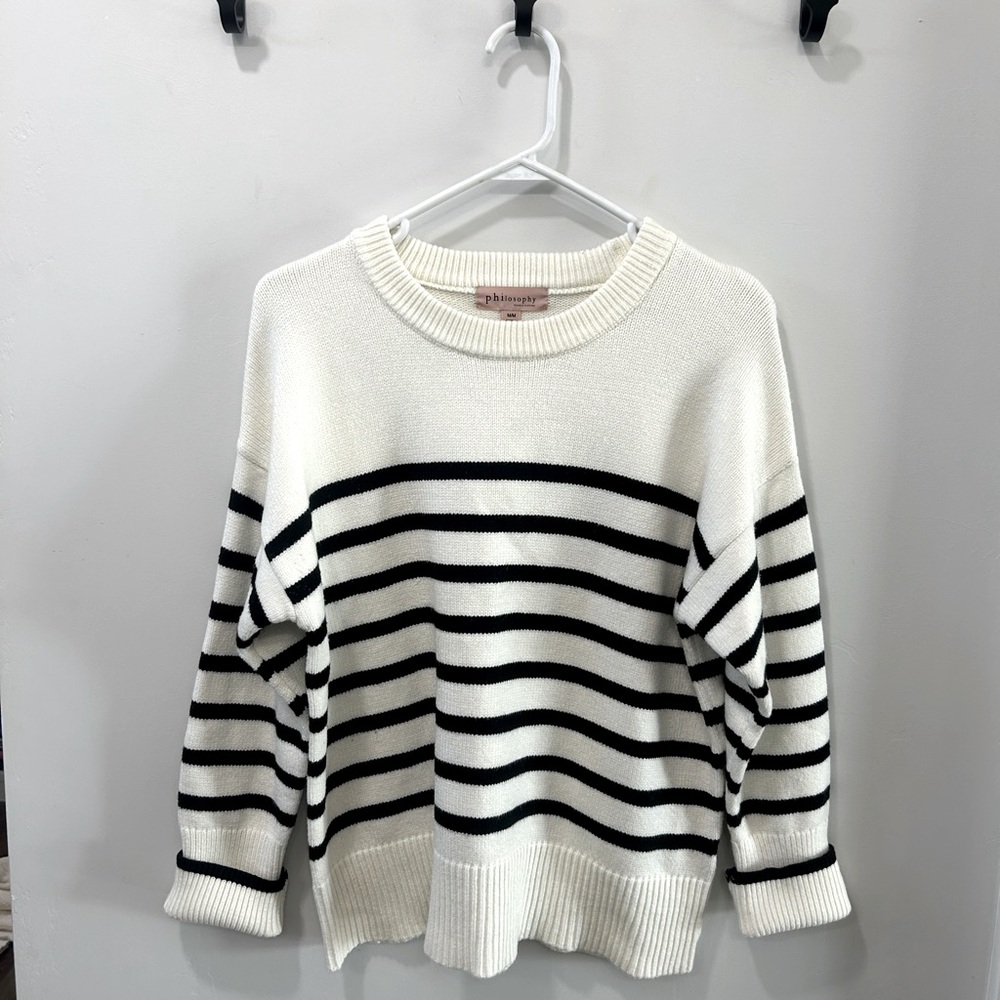NWOT- Philosophy sweater black/white size medium